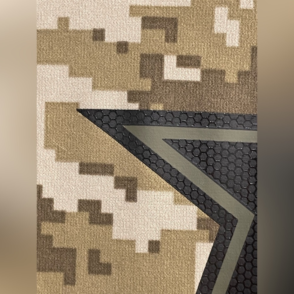 Nike Dallas Cowboys Salute to Service Boys Camo Hoodie. Size Large. NFL. Dri-fit - Picture 4 of 16